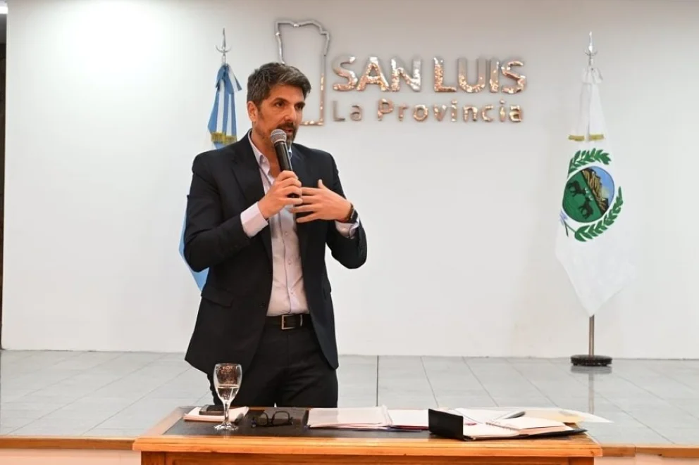 El ministro de Hacienda e Infraestructura Pública, Néstor Ordóñez. (Foto: ANSL)