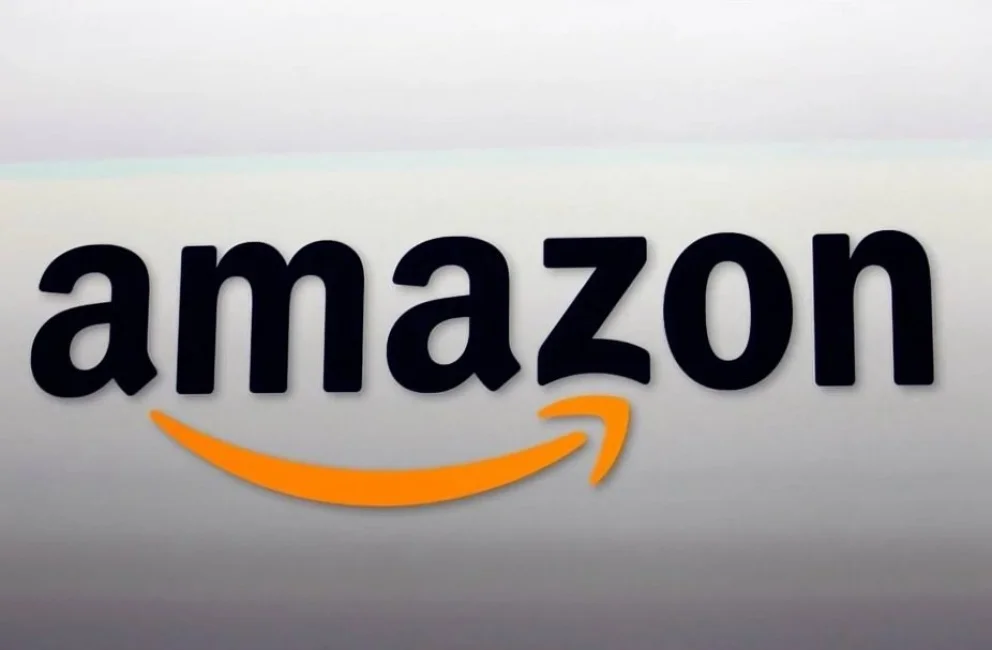 Amazon recorta 14 mil empleos corporativos mientras acelera su gasto en inteligencia artificial.
