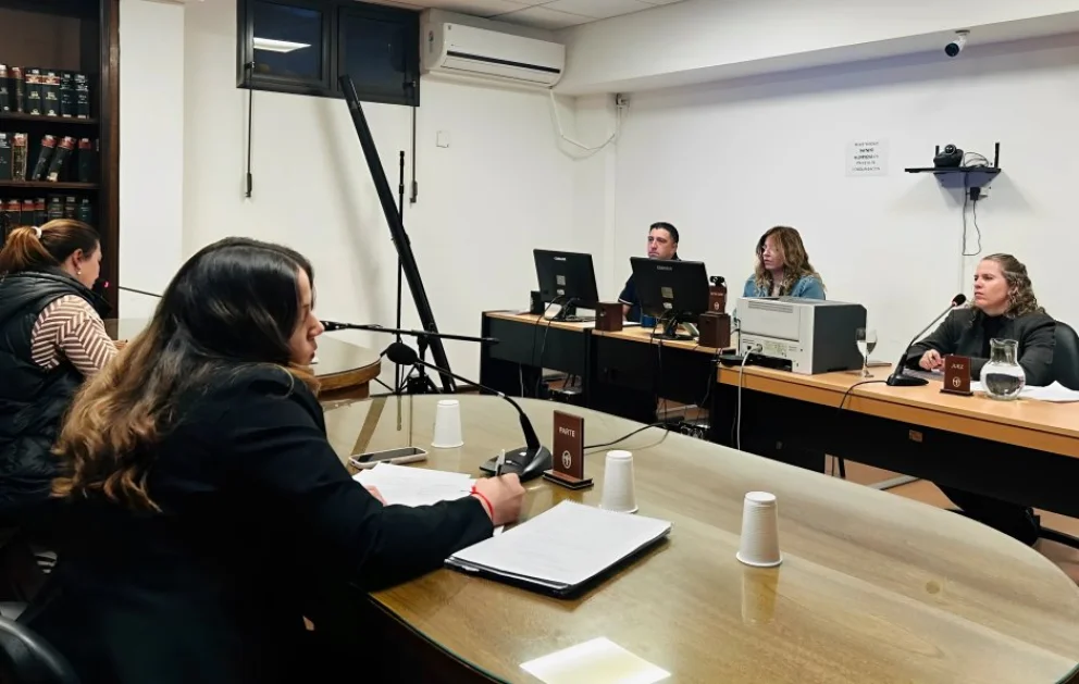 Imputan a dos jóvenes por resistencia a la autoridad y encubrimiento.