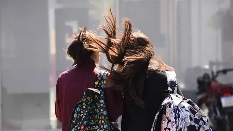 Anticiparon un jueves caluroso y vientos que podrían superar los 70 kilómetros por hora