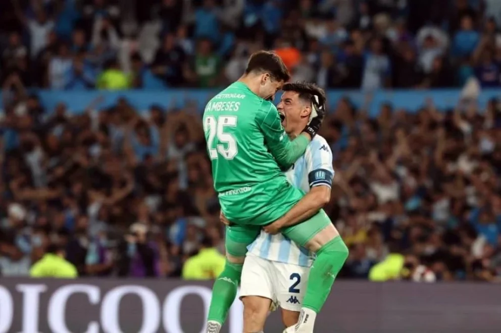 Racing ganó en los penales y es semifinalista.

