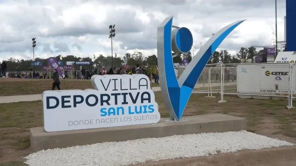 Un hombre murió tras sufrir una descompensación mientras jugaba un partido de fútbol
