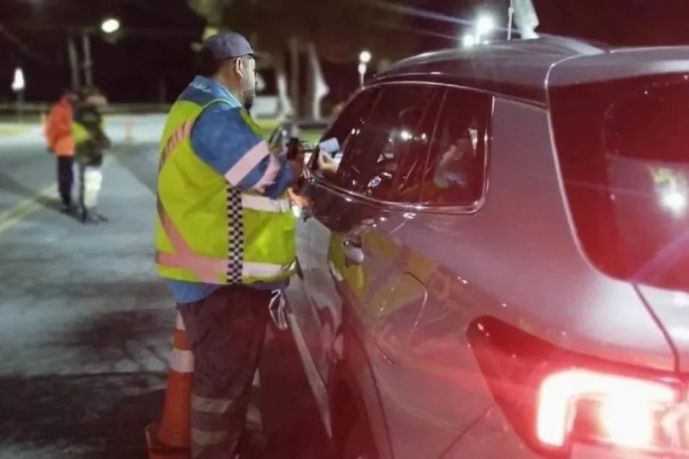 Casi mil conductores fueron sancionados por alcoholemia positiva en el país
