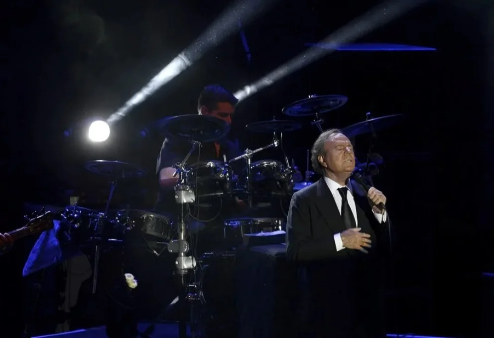 Julio Iglesias pidió archivar la investigación por agresiones sexuales
