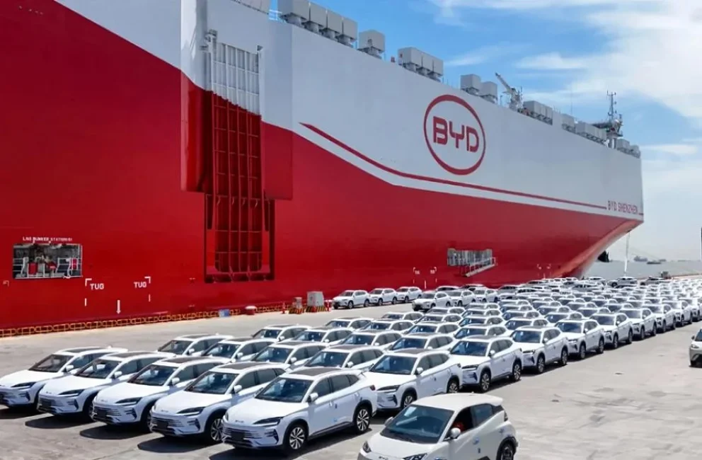 Se favorece el ingreso de autos eléctricos.

