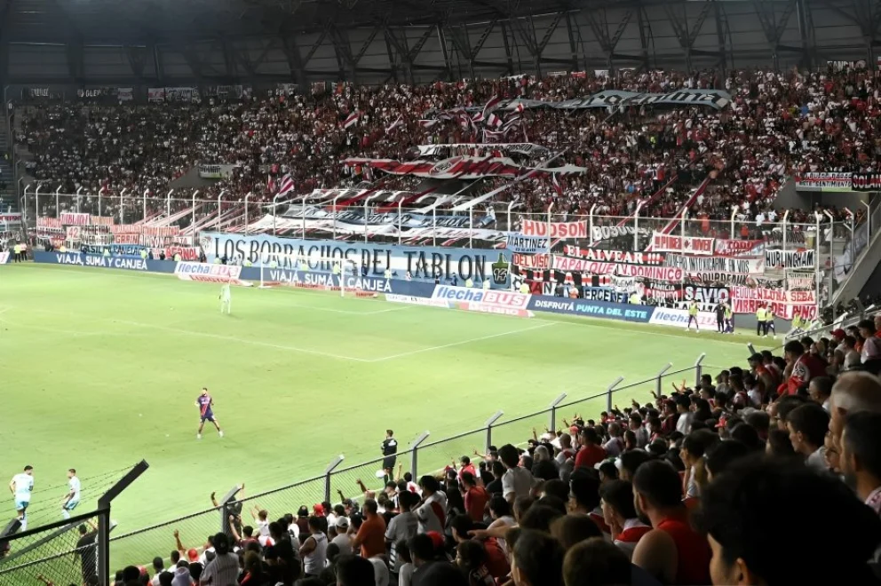 Los Millonarios se llevaron un triunfo en los últimos minutos
