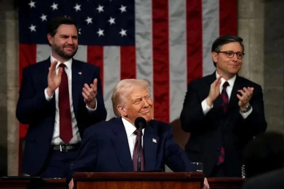 Donald Trump criticó a demócratas y migrantes y ratificó la política arancelaria