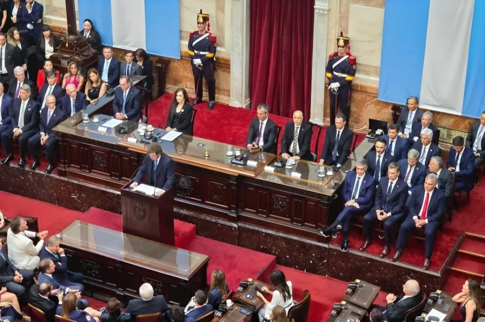 Poggi participó del inicio de sesiones ordinarias en el Congreso Nacional
