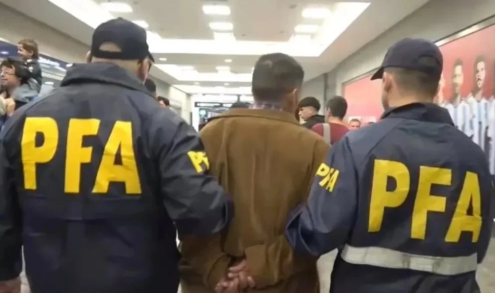 21 extranjeros que residían en San Luis fueron expulsados del país por delitos graves y hay más casos en trámite
