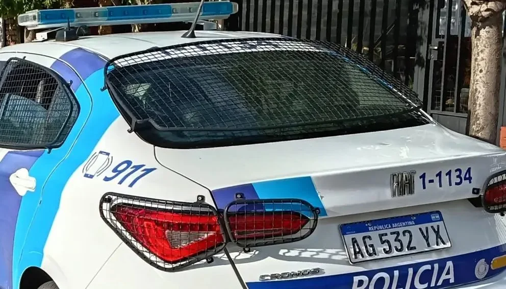 Motochorros asaltaron a una mujer en el barrio “Mirador del Portezuelo”
