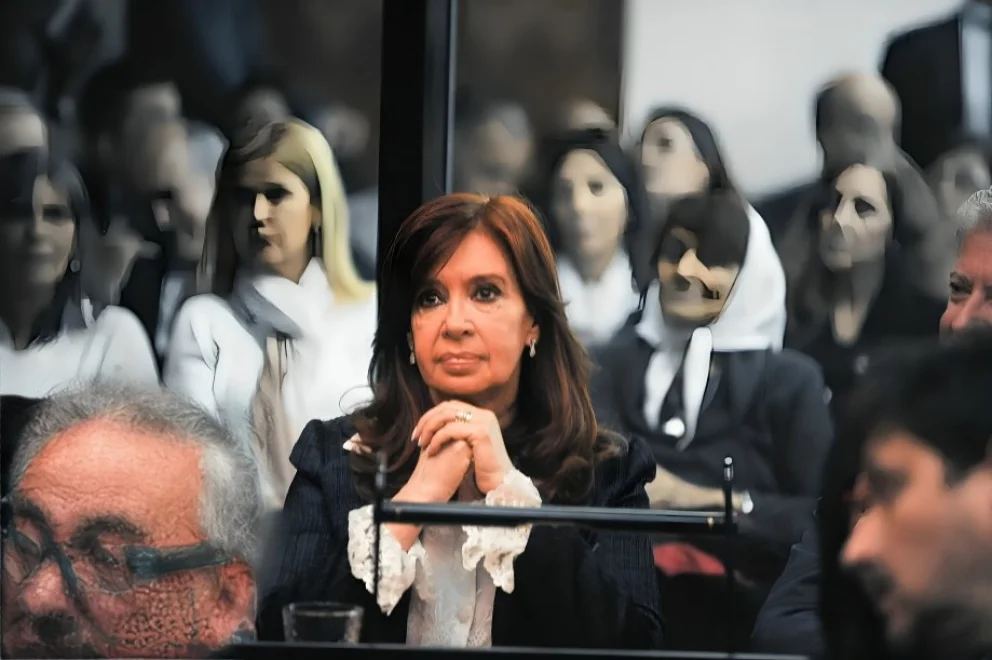 Causa Cuadernos: Cristina Kirchner dijo que Bonadio y Stornelli tuvieron prácticas mafiosas

