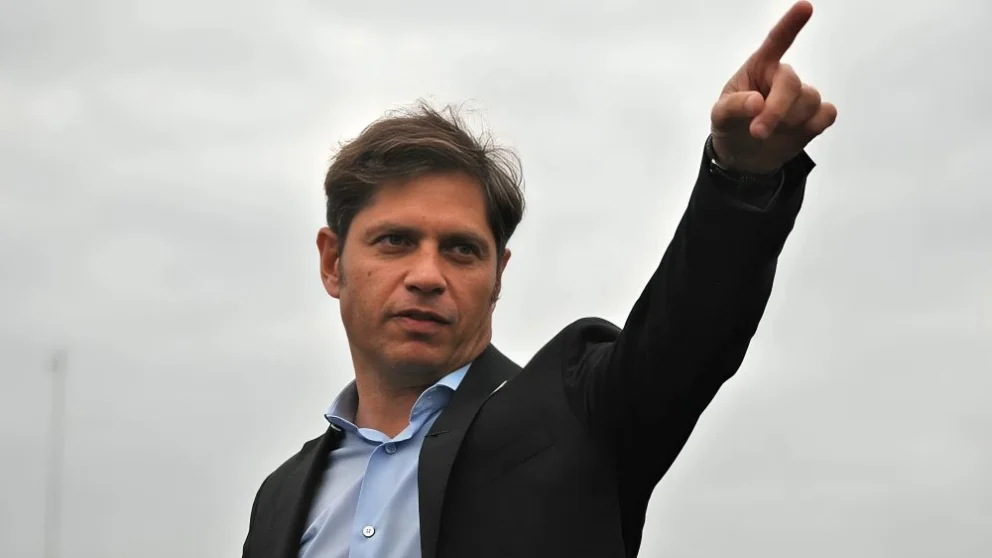 Kicillof le pidió Milei que intervenga para moderar el aumento de la nafta: "Para eso YPF es nacional"
