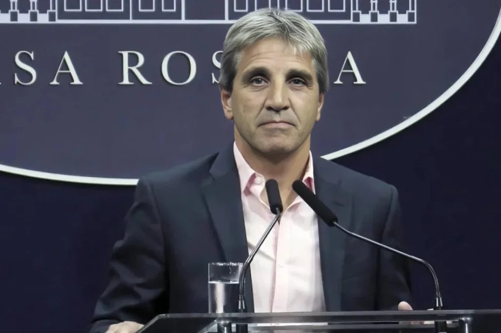 El Gobierno avanzó con una serie de medidas para flexibilizar el cepo cambiario: a quiénes alcanza
