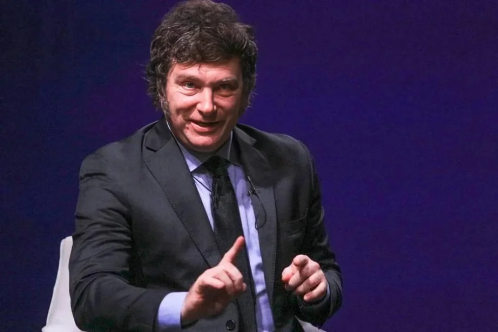 Milei confirmó acompañará a Adorni en el Congreso y que buscará la reelección
