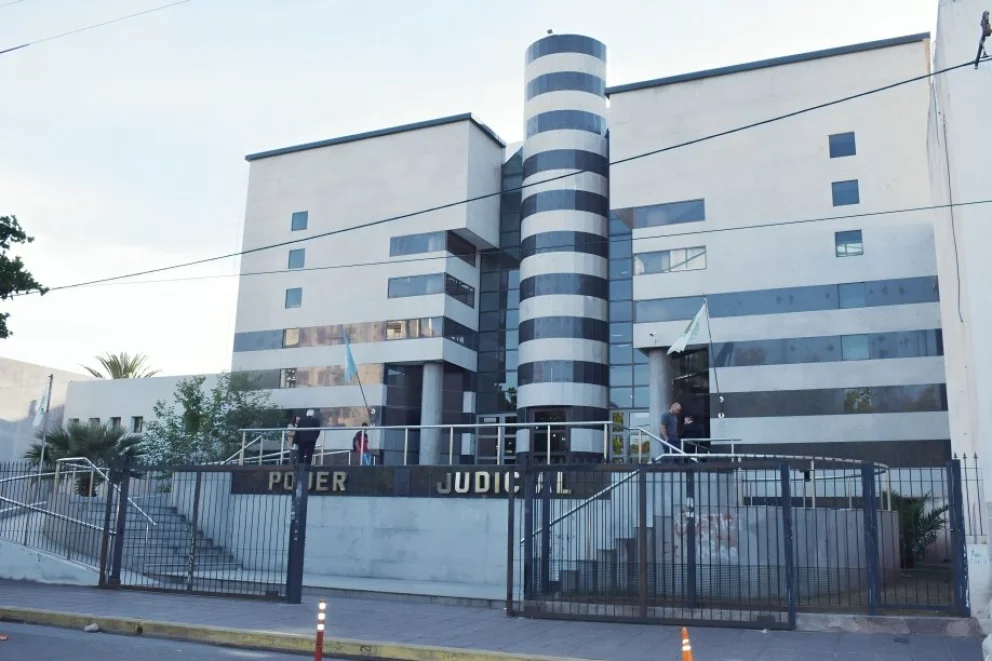 El defensor de Escudero tildó de “exagerada” la preventiva y apunta contra la fiscal

