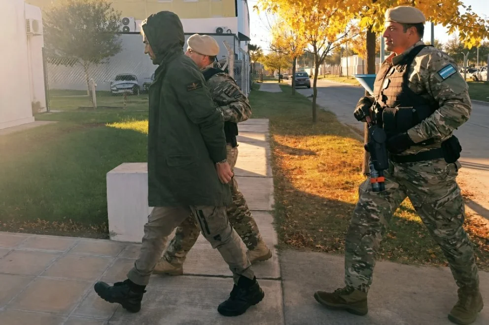 Reconstruyeron el hecho: el detenido por matar al policía federal retirado insistió en que se defendió de un acoso
