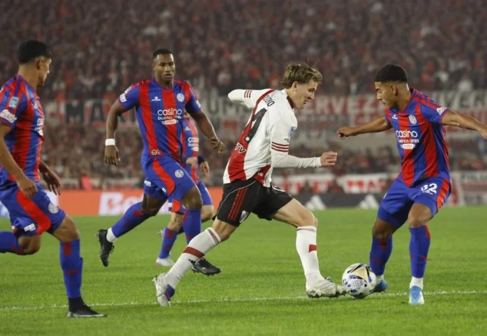 River le ganó a San Lorenzo por penales en un partido infartante y se metió en cuartos del Apertura 2026
