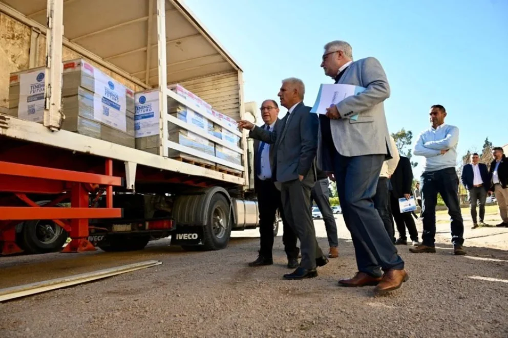 El Gobierno inició la entrega de materiales para viviendas de autoconstrucción asistida

