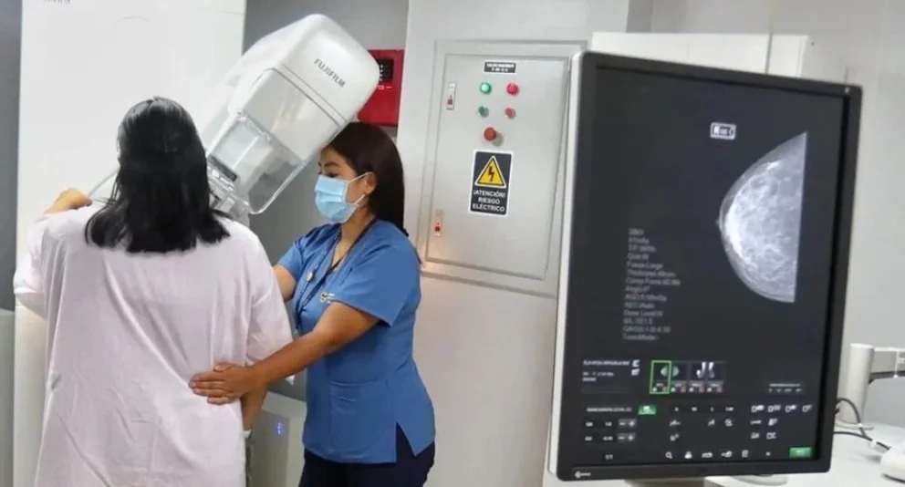 La IA reduce un 50% el tiempo de análisis de mamografías en la Argentina
