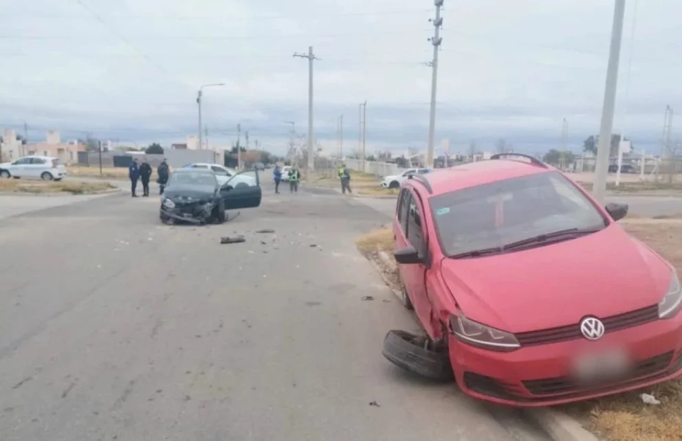 San Luis: llevaban a sus hijos a la escuela y chocaron en el barrio 500 Viviendas Sur
