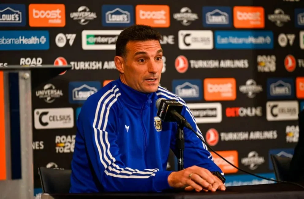 Scaloni, sobre el reemplazo de Leo Balerdi para el Mundial: “Me voy a tomar uno o dos días más para anunciarlo”
