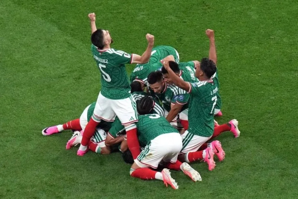 México sorprendió a Ecuador, le ganó por 2-0 y está en octavos de final del Mundial 2026
