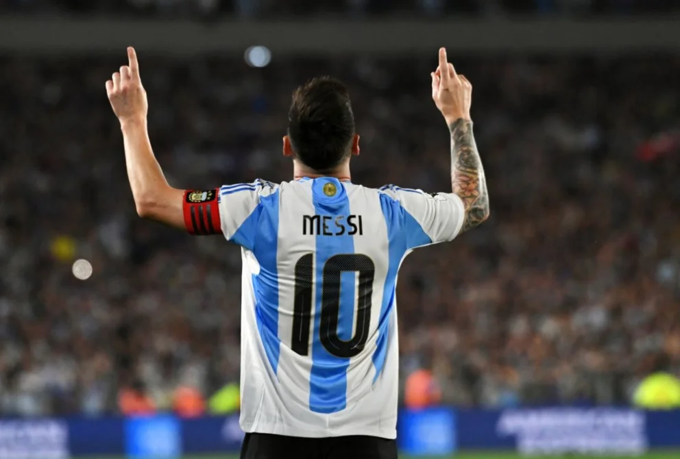 Argentina, en el centro de la escena: horarios y TV de todos los partidos del viernes