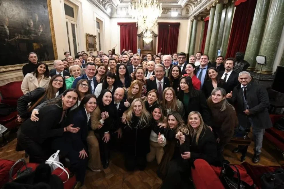 “La prioridad es la reelección del presidente”