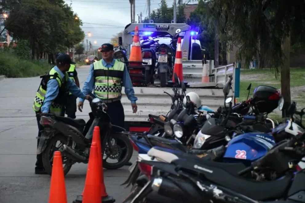 Realizaron controles preventivos en Villa Mercedes y secuestraron 17 vehículos
