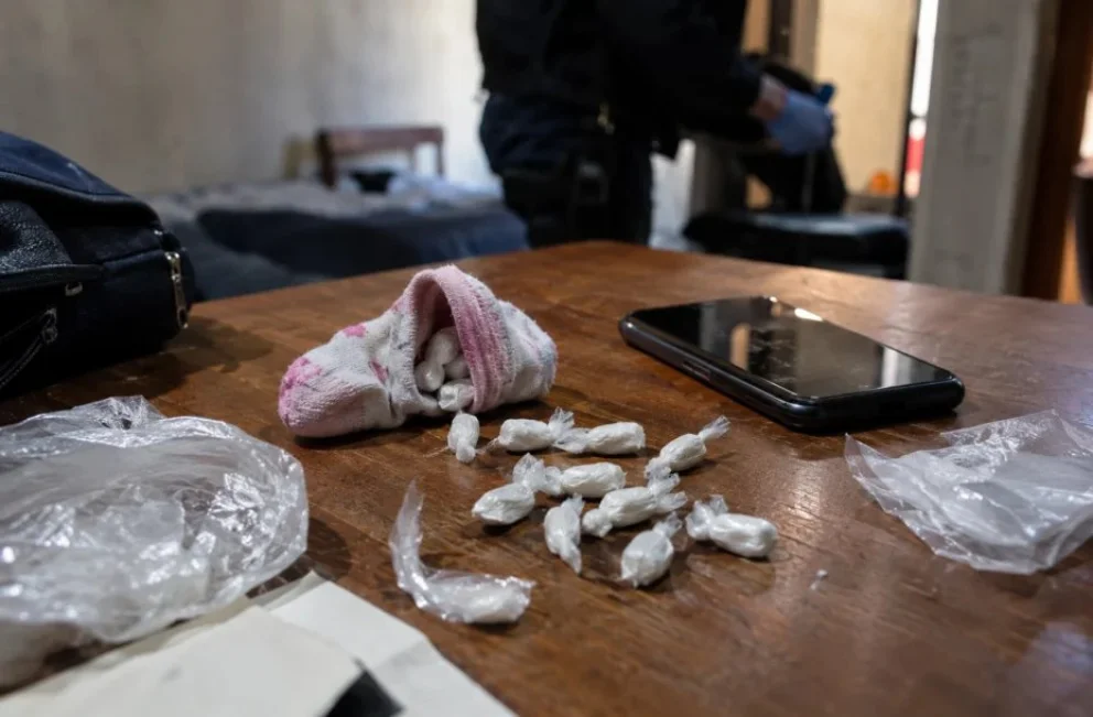 Un allanamiento por armas, cocaína en una media de bebé y cuatro condenados por entregar droga en Villa Mercedes
