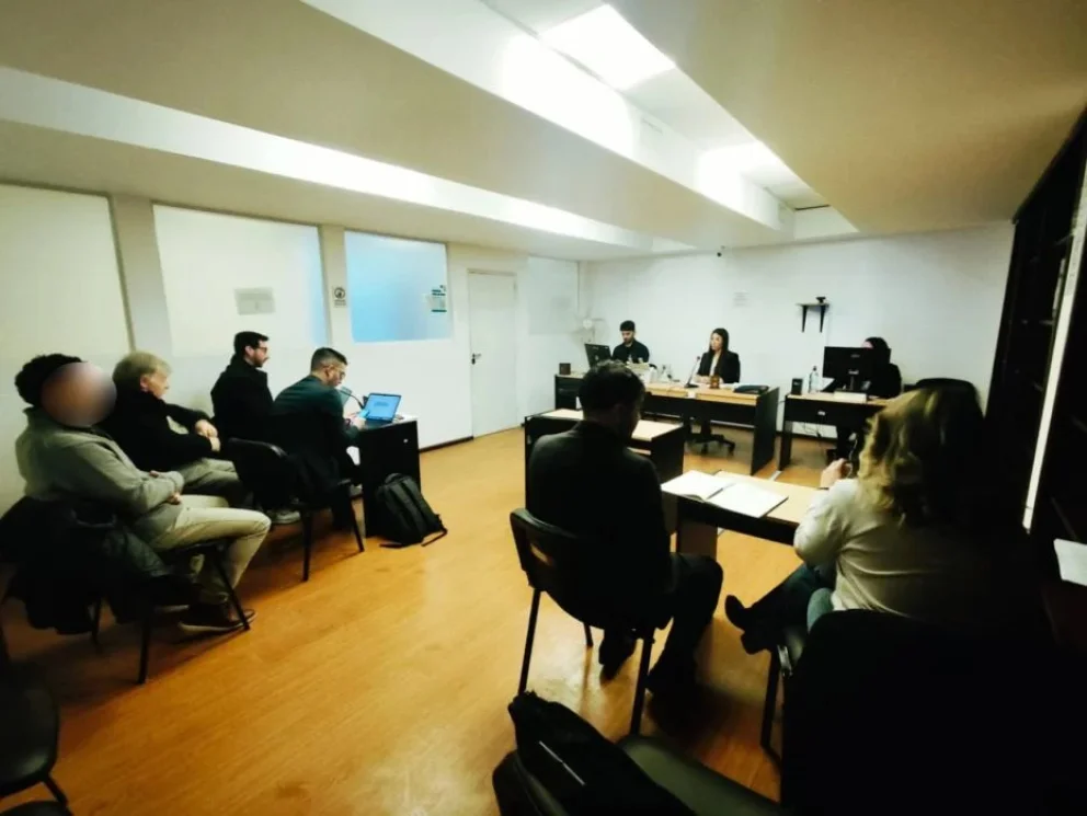 Imputaron a un ex psiquiatra del Poder Judicial y una ex empleada pública por presentar certificados médicos falsos
