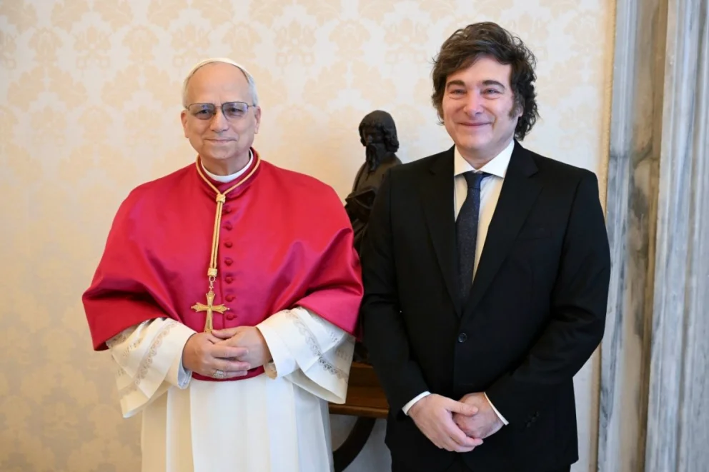 El Papa León XIV junto al presidente Javier Milei