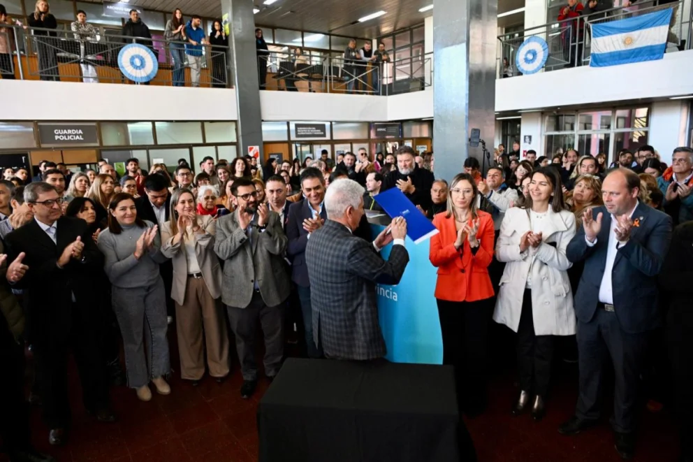 El proyecto contempla la renovación progresiva de todo el complejo administrativo.