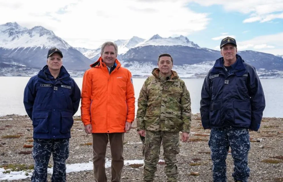 Presti anuncia que la Base Naval de Ushuaia comenzará a construirse en enero y demandará US$450 millones
