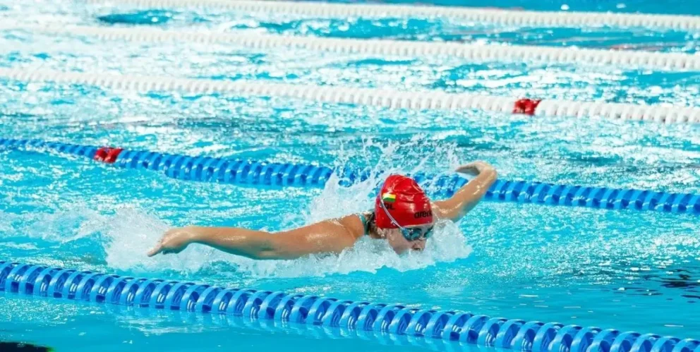 La natación cosechó varios podios en la tercera jornada 