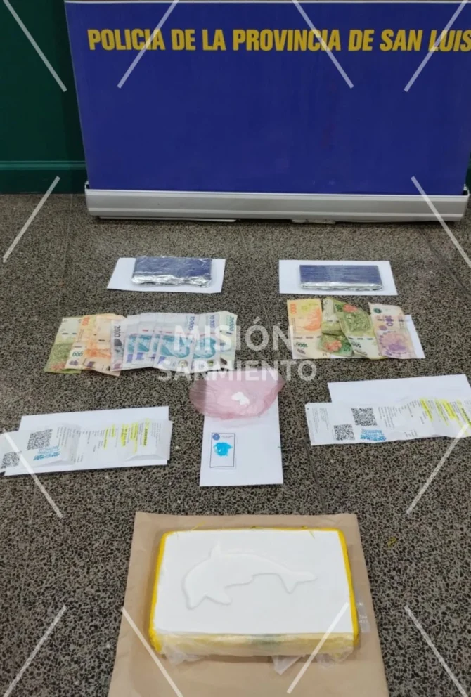 Detuvieron en la EDIRO a dos hombres que llegaron desde Córdoba con cocaína