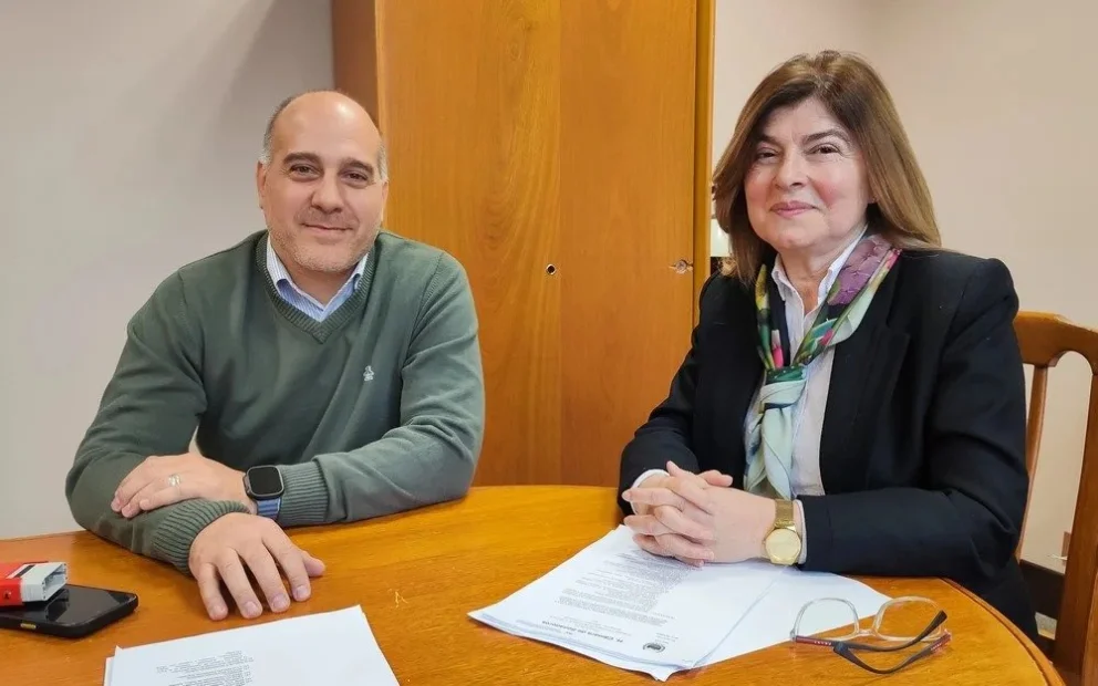 Gurruchaga junto a Zárate (Foto: La Gaceta Digital)