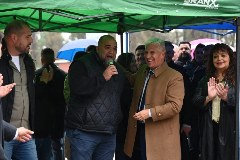 Avanza la construcción del Polideportivo en El Lago y estará listo con la llegada de la nueva temporada de verano 
