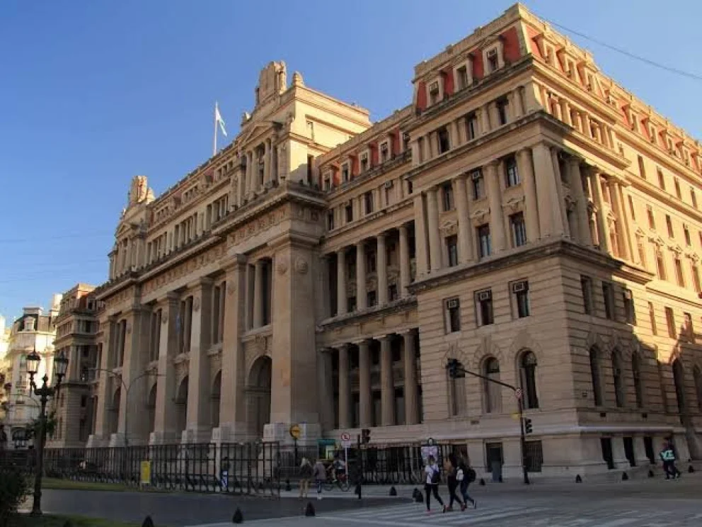 El Superior Tribunal de Justicia rechazó la demanda de una prepaga contra la Provincia por el cobro de Ingresos Brutos
